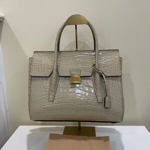 Michael Kors Campbell Runway Crocodile-Embossed Handbag ( Dune Color )